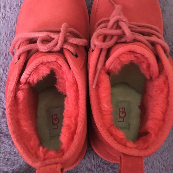 NWT Ugg Australia Neumel Red Suede Chukka Booties - Picture 6 of 14